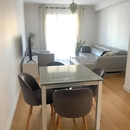Comfortable 2 Bedroom Perfect For 4 People * אנטיב